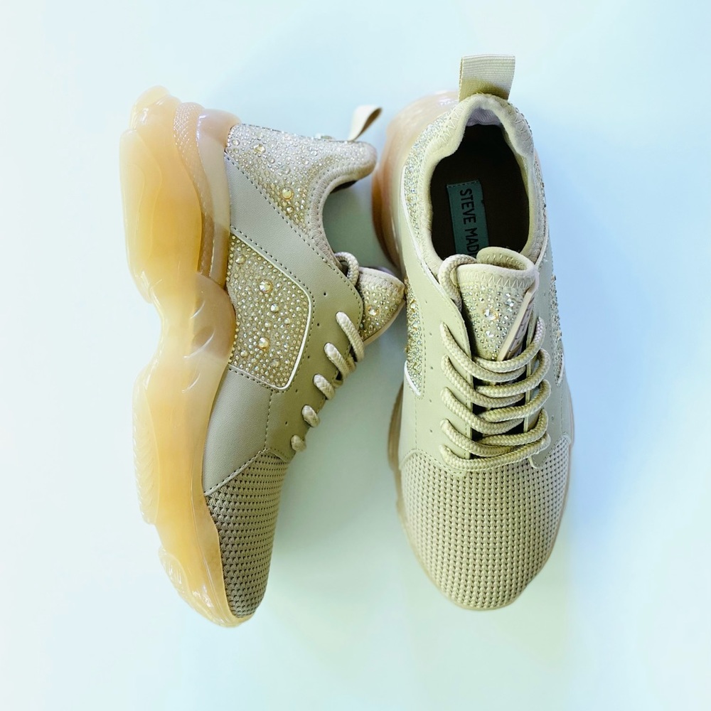 Steve Madden Beige and Gold Sneakers